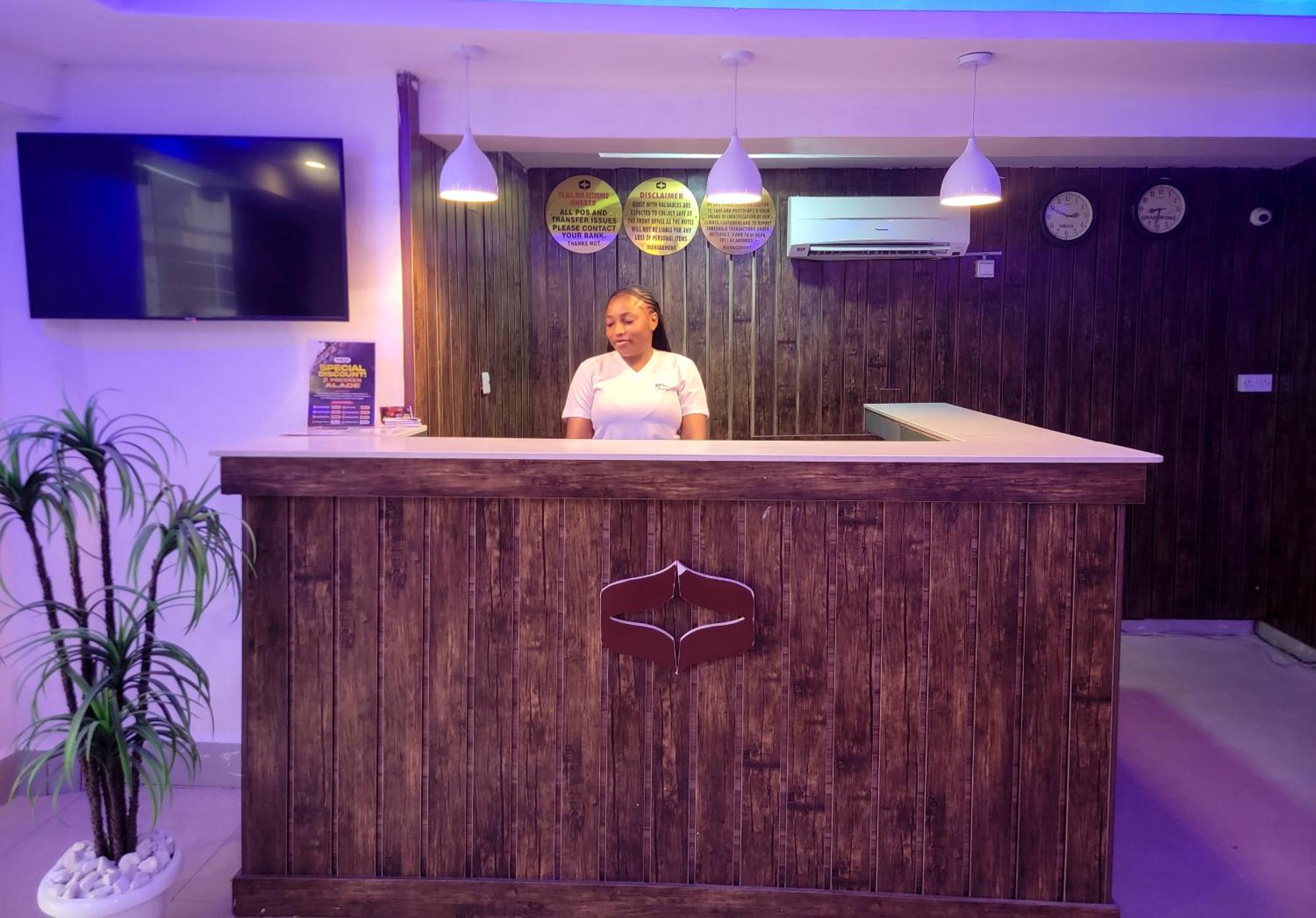 Presken Hotels Alade Avenue Ikeja Dış mekan fotoğraf