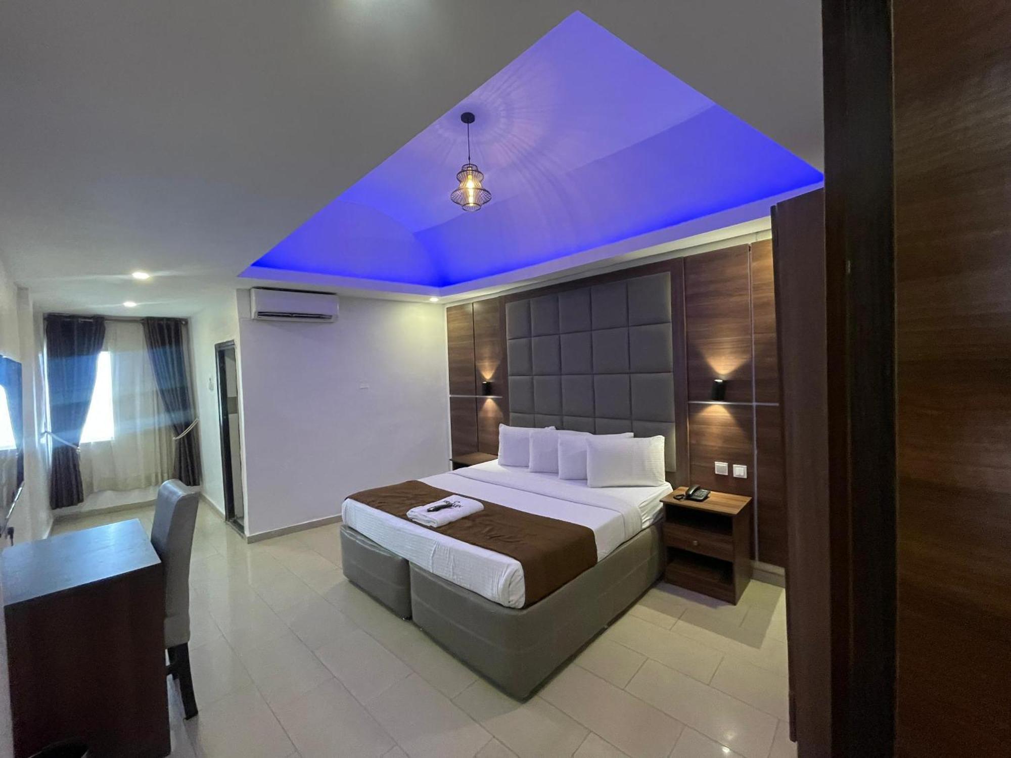 Presken Hotels Alade Avenue Ikeja Dış mekan fotoğraf